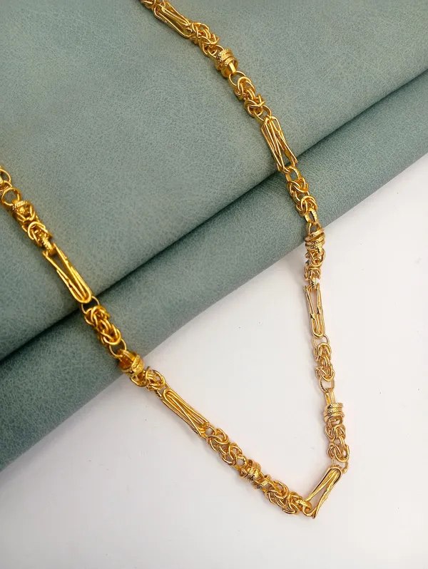 SHANKHRAJ_MALL_Gold_Plated_Men’s_Chain_Necklace_for_Boys_&_Men_|_Stylish_Heavy_Look_Chain_|_Multiple_Designs_&_Sizes_(1006)