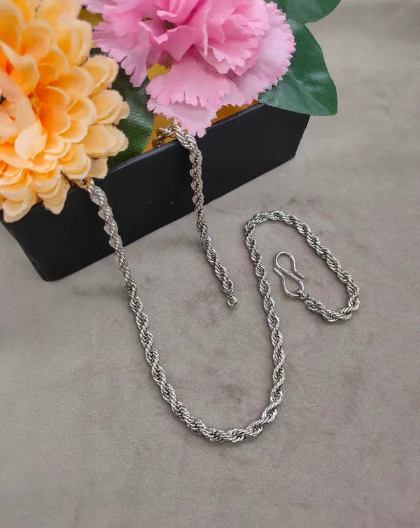 SHANKHRAJ_MALL_Men’s_Chrome_Finish_Figaro_Chain_Necklace_–_Durable_Metal,_Stylish_Jewelry_for_Men_&_Boys,_Non-Tarnish_&_Lightweight_Fashion_Accessory_(100741)