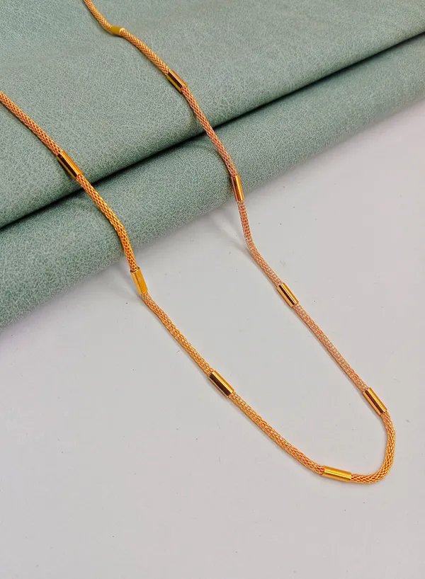 SHANKHRAJ_MALL_Classic_Gold-Plated_Chain_Necklace_for_Men_&_Women_|_Durable_Lobster_Clasp_(10056)