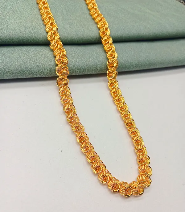 SHANKHRAJ_MALL_Gold_Plated_Men’s_Chain_Necklace_for_Boys_&_Men_|_Stylish_Heavy_Look_Chain_|_Multiple_Designs_&_Sizes_(10078)