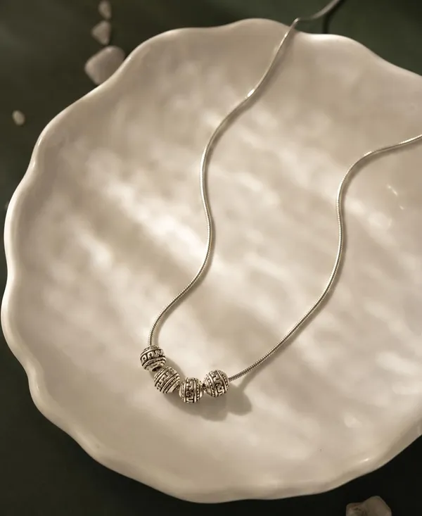 SHANKHRAJ_MALL_Silver_Plated_Beaded_Snake_Chain_Necklace_for_Women_|_Minimalist_Round_Bead_Pendant_Necklace_|_Fashion_Jewelry_for_Girls_&_Women
