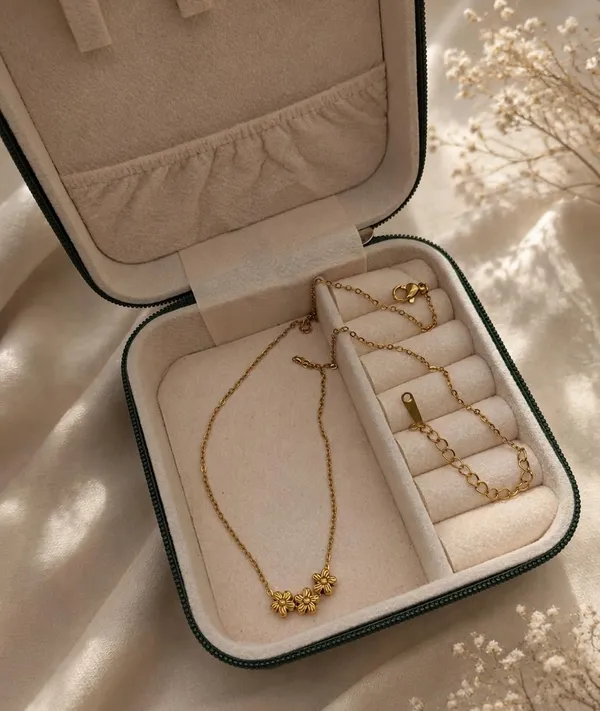 Gold_Plated_Three_Flower_Pendant_Necklace_for_Women_&_Girls_|_Minimalist_Floral_Charm_Necklace_|_Lightweight_Chain_|_Daily_Wear_Fashion_Jewellery_|_Gift_for_Her