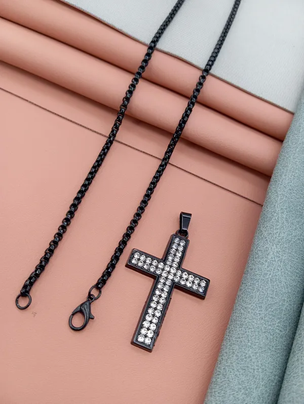 SHANKHRAJ_MALL_Pendant_Necklace_with_Rhinestones_for_Men_&_Women_–Chain,_Hip_Hop_Iced_Out_Jewelry,_Unisex_Faith_Pendant_Gift_Colour_Gold-Silver-Black_(A162)