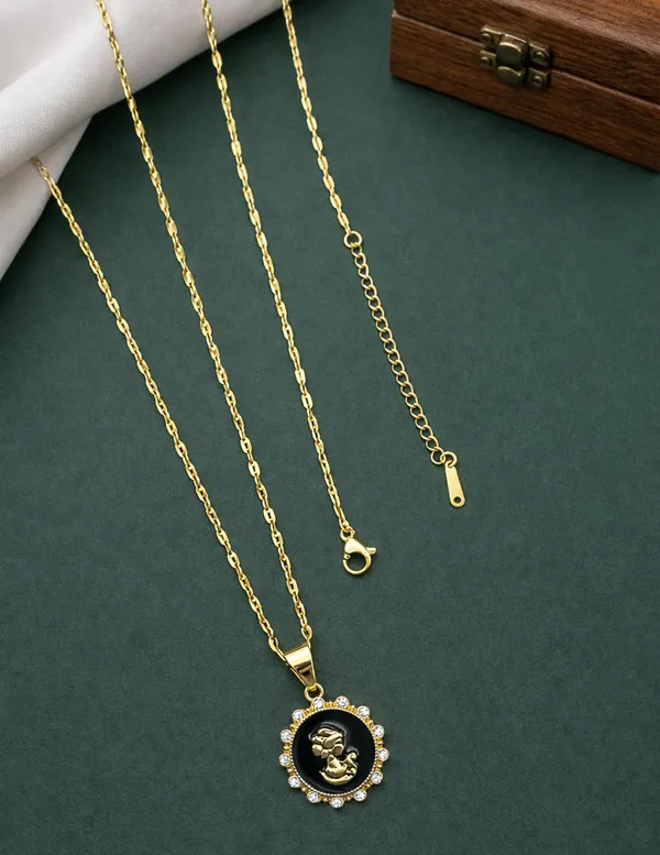SHANKHRAJ_MALL_Silver_Pendant_Necklace_with_Stone,_Swan_Design,_Chain_Included_(A433)