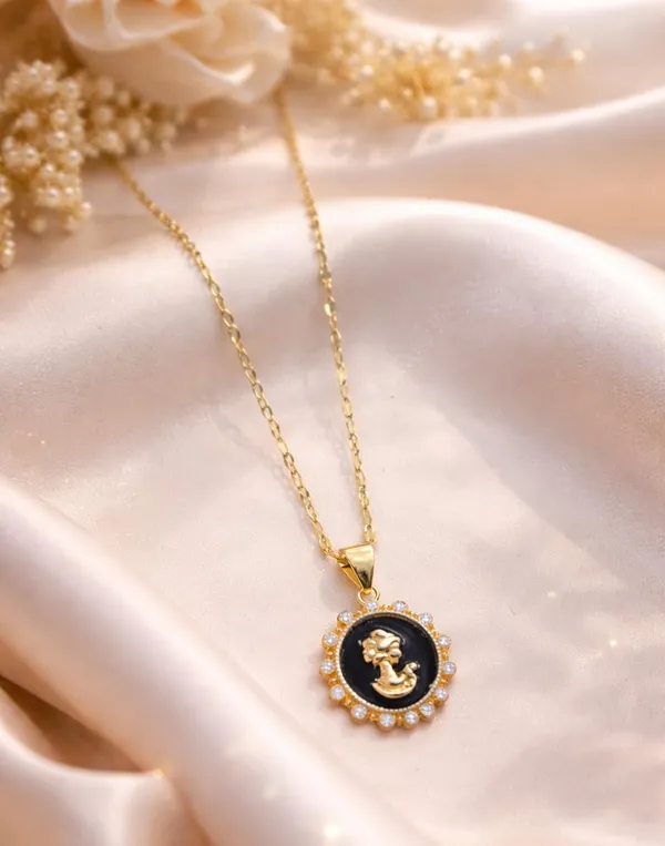 SHANKHRAJ_MALL_Silver_Pendant_Necklace_with_Stone,_Swan_Design,_Chain_Included_(A433)