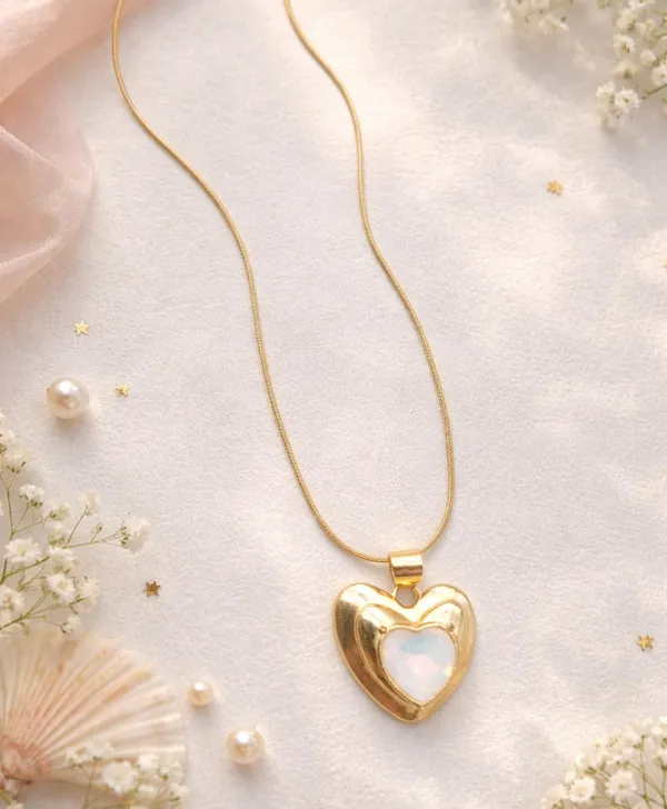 SHANKHRAJ_MALL_Silver_Pendant_Necklace_with_Stone,_Swan_Design,_Chain_Included_(A518)