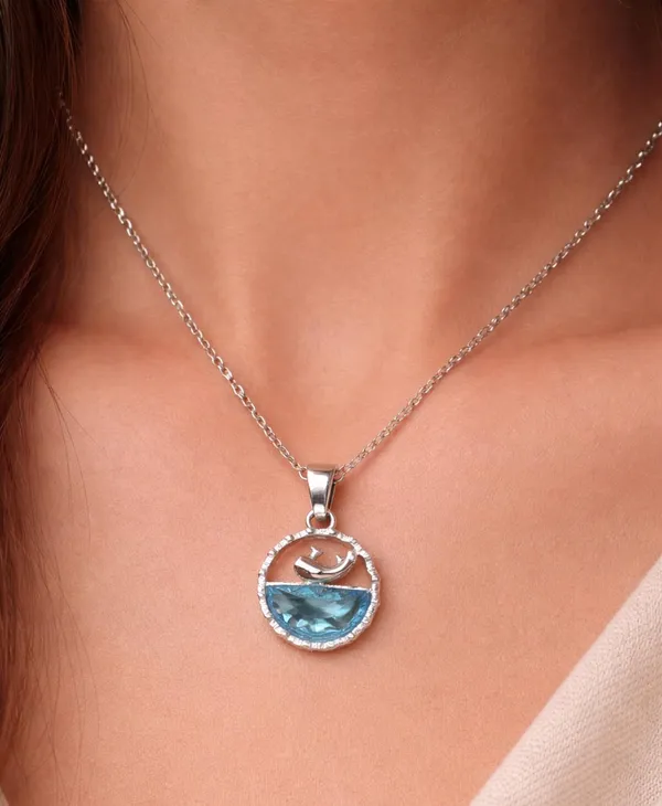 SHANKHRAJ_MALL_Silver_Pendant_Necklace_with_Stone,_Swan_Design,_Chain_Included_(A426)