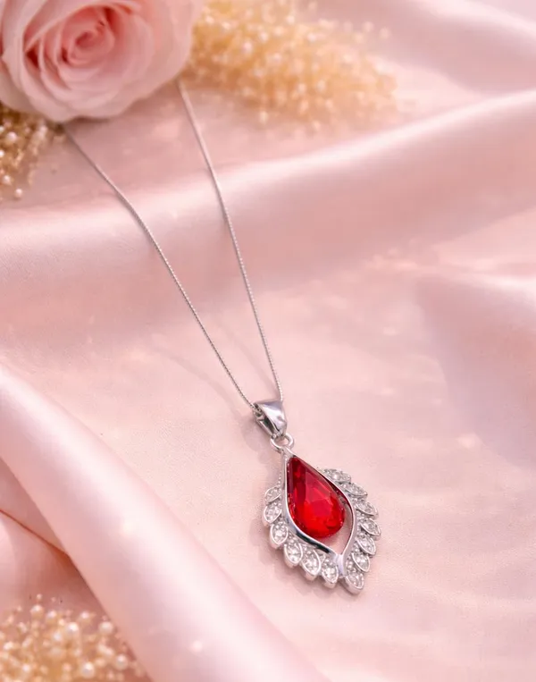 SHANKHRAJ_MALL_Silver_Pendant_Necklace_with_Stone,_Swan_Design,_Chain_Included_(A340)