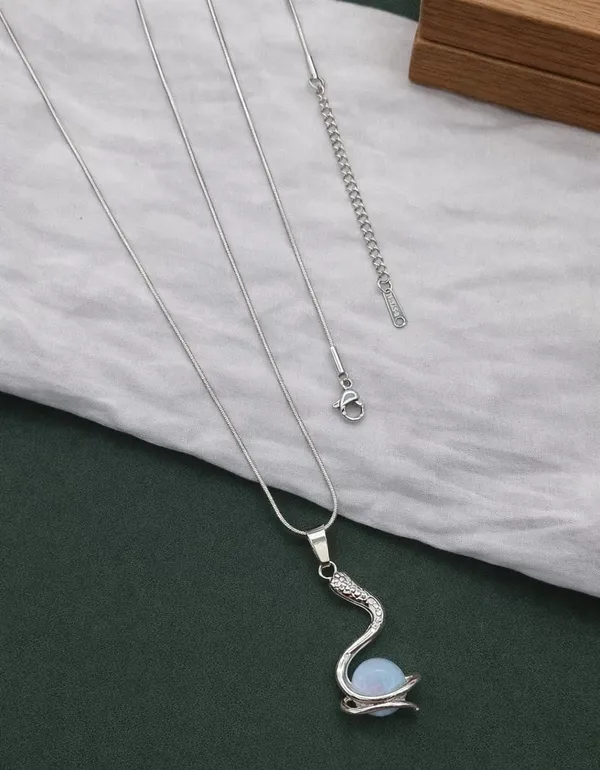 SHANKHRAJ_MALL_Silver_Pendant_Necklace_with_Stone,_Swan_Design,_Chain_Included_(A444)