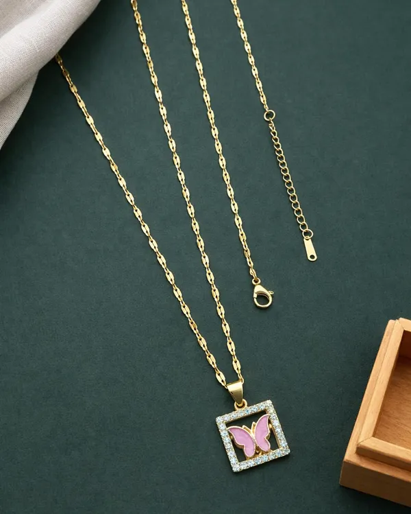 SHANKHRAJ_MALL_Silver_Pendant_Necklace_with_Stone,_Swan_Design,_Chain_Included_(A450)