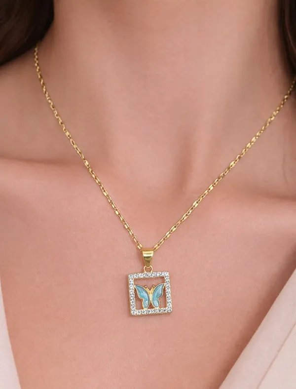 SHANKHRAJ_MALL_Silver_Pendant_Necklace_with_Stone,_Swan_Design,_Chain_Included_(A451)