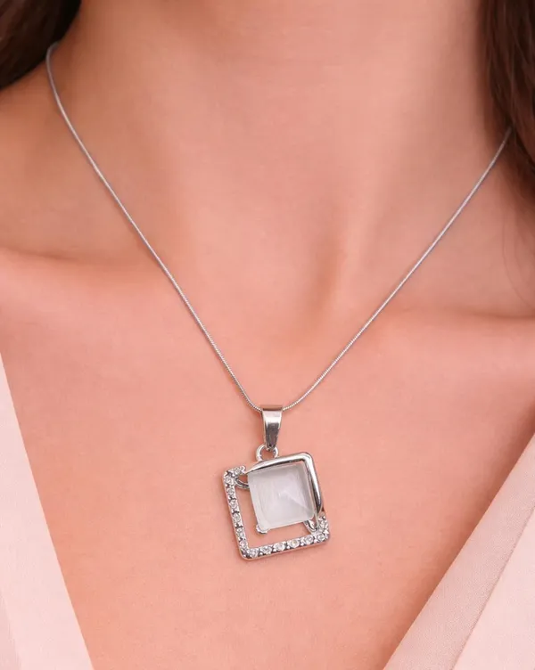 SHANKHRAJ_MALL_Silver_Pendant_Necklace_with_Stone,_Swan_Design,_Chain_Included_(A454)