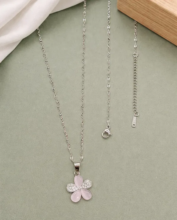 SHANKHRAJ_MALL_Silver_Pendant_Necklace_with_Stone,_Swan_Design,_Chain_Included_(A490)