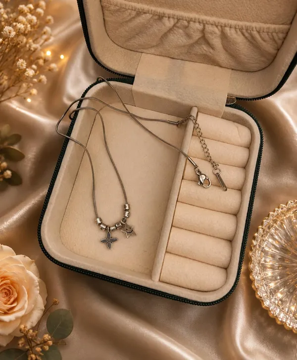 Star_and_Flower_Charm_Necklace_for_Women_|_Beaded_Snake_Chain_Pendant_Necklace_|_Cute_Minimalist_Fashion_Jewelry_for_Girls_&_Women