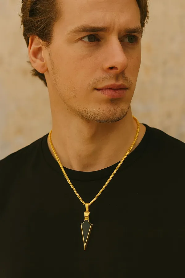 SHANKHRAJ_MALL_Pendant_Necklace_with_Rhinestones_for_Men_&_Women_–Chain,_Hip_Hop_Iced_Out_Jewelry,_Unisex_Faith_Pendant_Gift_Colour_Gold-Silver-Black_(A165)