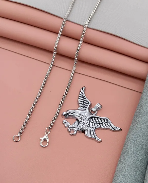 SHANKHRAJ_MALL_Pendant_Necklace_with_Rhinestones_for_Men_&_Women_–Chain,_Hip_Hop_Iced_Out_Jewelry,_Unisex_Faith_Pendant_Gift_Colour_Gold-Silver-Black_(A168)