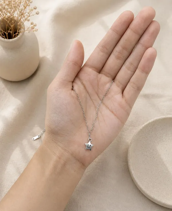 SHANKHRAJ_MALL_Silver_Star_Pendant_Necklace_for_Women_&_Girls_|_Cute_Smiley_Star_Charm_Chain_Necklace_|_Minimalist_Aesthetic_Daily_Wear_Pendant_|_Fashion_Jewelry_Gift_for_Women