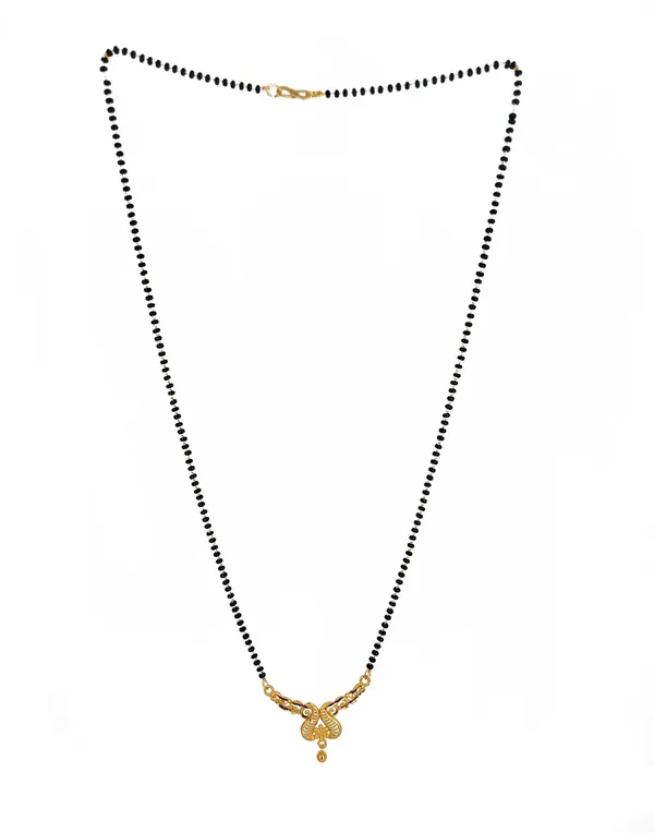Women_gold_plated_Stylish_Mangalsutra_chain_(DK-DUBAL-S_SINGAL_KIDIYA_(24in)+100176)