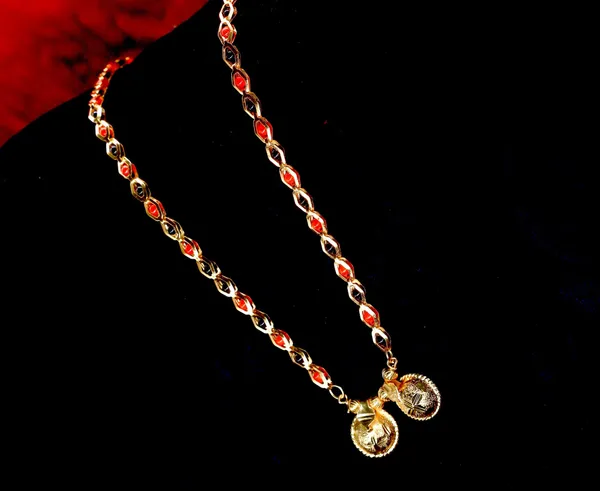 Women_gold_plated_Stylish_Mangalsutra_chain_(DK-RED-BLACK_CHOKADI_2_BOWL-BL1)