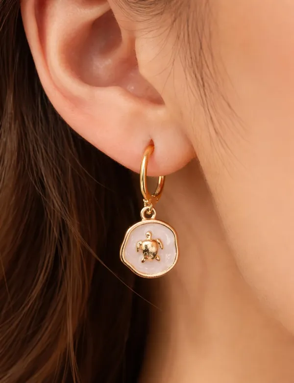 Silver_Drop_Earrings_with_White_Stone,_Square_Shape,_Leverback_Closure,_Crystal_Embellished_Frame_(A488)