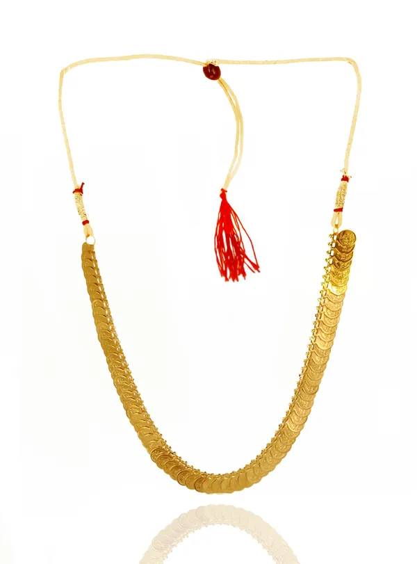 Women_gold_plated_Stylish_Mangalsutra_chain_(HAR-DORI_VALU_ZOOMANU-BL1)