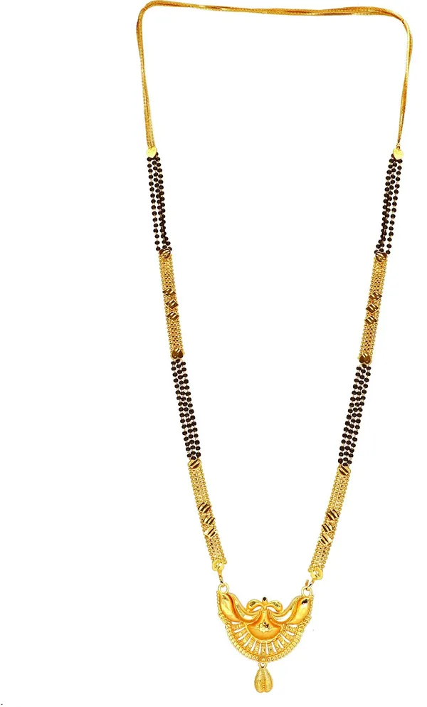 Women_gold_plated_Stylish_Mangalsutra_chain_(HAR-KUMBH_CHANDRA-SUNIL_3LINE-100240)