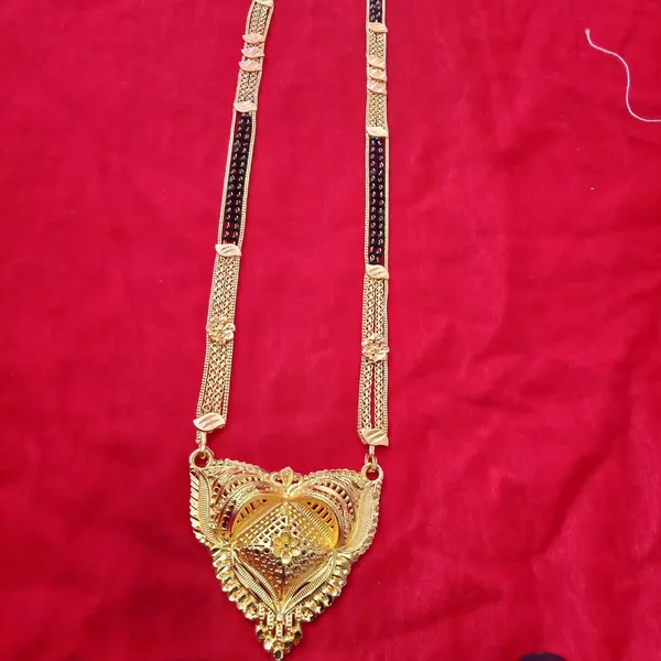 Women_gold_plated_Stylish_Mangalsutra_chain_(HAR-SHANKH-4-_SUNIL-100140)