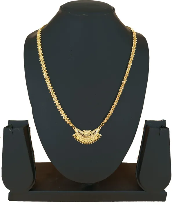 Women_gold_plated_Stylish_Mangalsutra_chain_(MS_CHAND_DIL_CM_100600_100600)