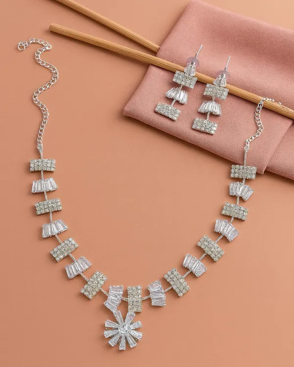 SHANKHRAJ_MALL_Women’s_Rose_Gold_Or_Silver_Butterfly_Necklace_&_Earrings_Set_|_Premium_CZ_Diamond_Look_Jewellery_|_(A341)