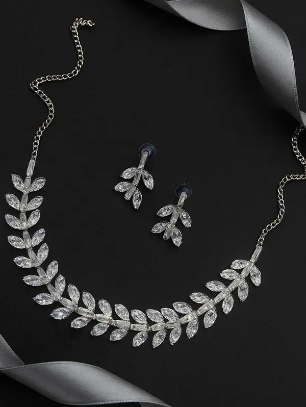 SHANKHRAJ_MALL_Women’s_Rose_Gold_Or_Silver_Butterfly_Necklace_&_Earrings_Set_|_Premium_CZ_Diamond_Look_Jewellery_|_(A340)