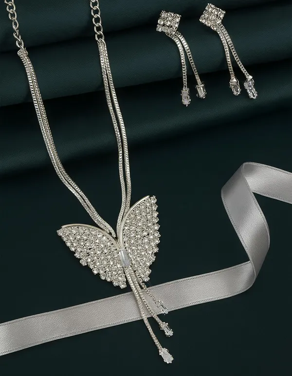 SHANKHRAJ_MALL_Sparkling_Butterfly_Pendant_Necklace_with_Earrings_Set_for_Women_&_Girls_|_Silver-Tone_Chain_Jewelry_with_Rhinestones