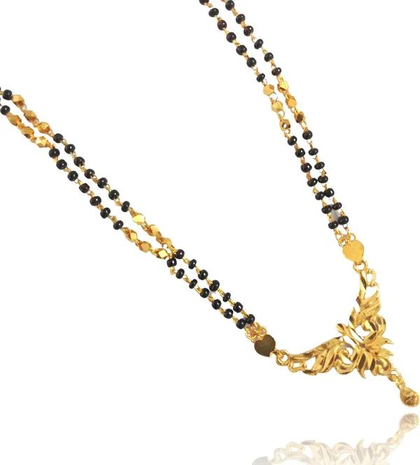 Women_gold_plated_Stylish_Mangalsutra_chain_(NL_DK-_MALEGAV_DUBAL_SER_CHAIN_100382)