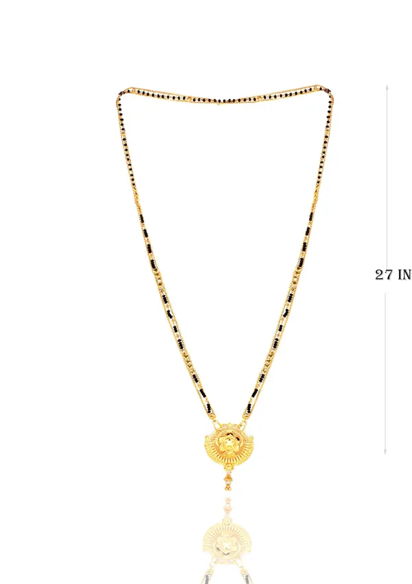 Women_gold_plated_Stylish_Mangalsutra_chain_(NL_HAR-CHANDRA_FLOEWR_2_LINE_TORAN_BELT_)