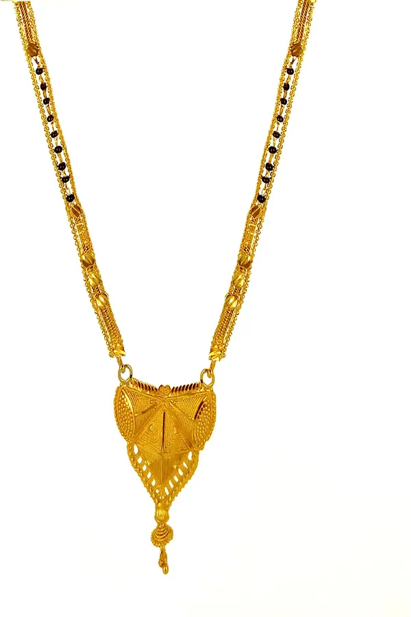 Women_gold_plated_Stylish_Mangalsutra_chain_(NL_HAR-CRISTAL_TORAN_BELT_100184)