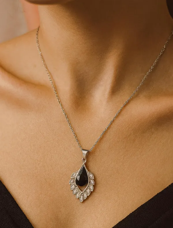 SHANKHRAJ_MALL_Pendant_Necklace_with_Chain,_Rhinestone_Accents_(CN21)