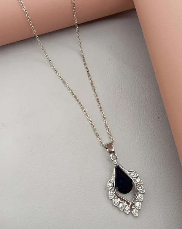 SHANKHRAJ_MALL_Pendant_Necklace_with_Chain,_Rhinestone_Accents_(CN21)