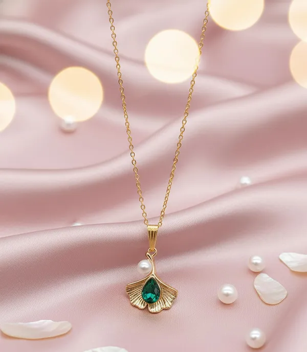 SHANKHRAJ_MALL_Women_Chain_Pendant_Necklace_|_Silver_&_Gold_Colour_Variation_(CN109)