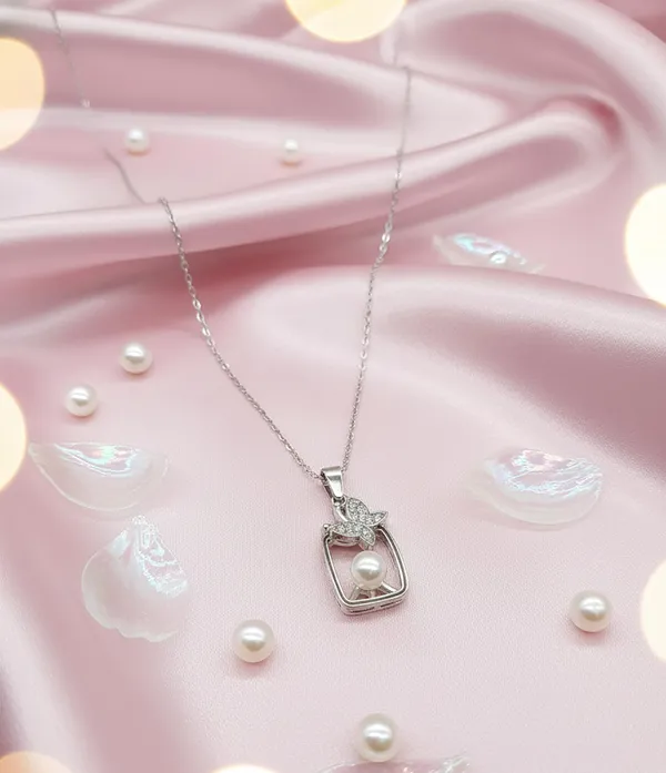 SHANKHRAJ_MALL_Women_Chain_Pendant_Necklace_|_Silver_&_Gold_Colour_Variation_(CN92)