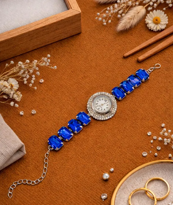 SHANKHRAJ_MALL_Silver/Rose_Gold_Diamond_Studded_Bracelet_Watch_for_Women_|_Elegant_Designer_Chain_Strap_Watch_for_Girls_(Blue)