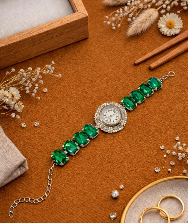 SHANKHRAJ_MALL_Silver/Rose_Gold_Diamond_Studded_Bracelet_Watch_for_Women_|_Elegant_Designer_Chain_Strap_Watch_for_Girls_(Green)