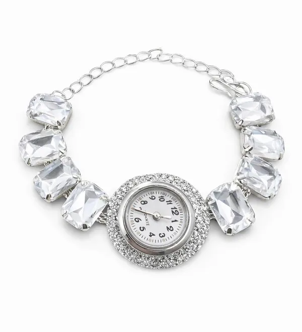 SHANKHRAJ_MALL_Silver/Rose_Gold_Diamond_Studded_Bracelet_Watch_for_Women_|_Elegant_Designer_Chain_Strap_Watch_for_Girls_(White)