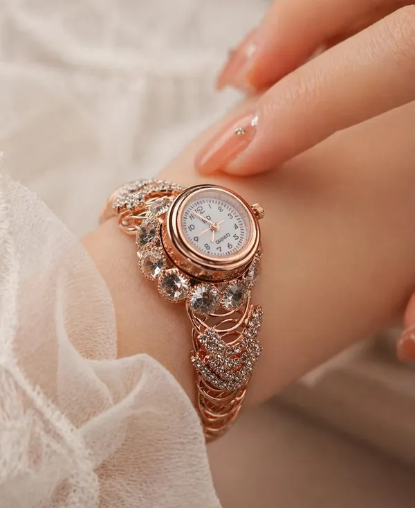 SHANKHRAJ_MALL_Women's_Rose_Gold_Bangle_Bracelet_Quartz_Watch_with_Crystal_Embellishments,_Elegant_Cuff_Style