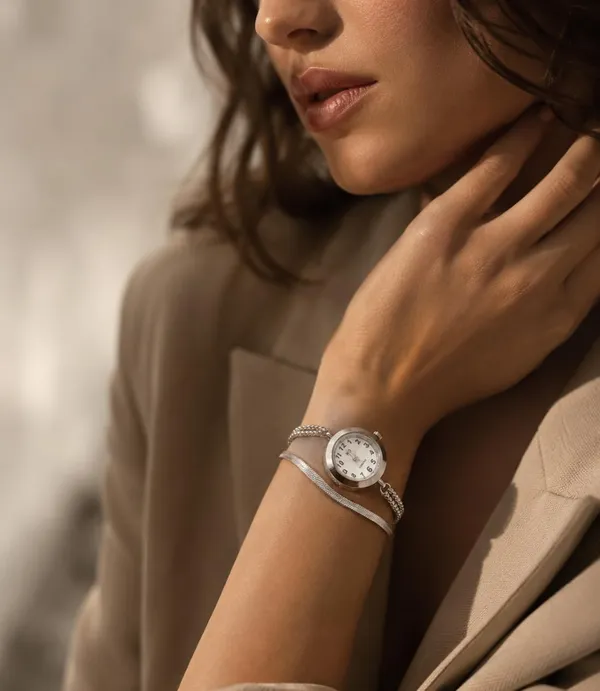 Silver_Metal_Watch_For_Women