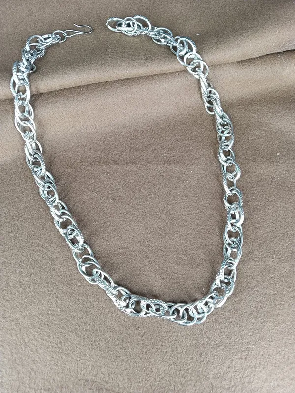 SHANKHRAJ_MALL_Men’s_Chrome_Finish_Figaro_Chain_Necklace_–_Durable_Metal,_Stylish_Jewelry_for_Men_&_Boys,_Non-Tarnish_&_Lightweight_Fashion_Accessory_(100734)