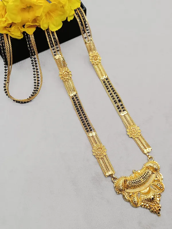 Women_gold_plated_Stylish_Mangalsutra_chain_(ms_shidhsila_5_line_belt_100699)