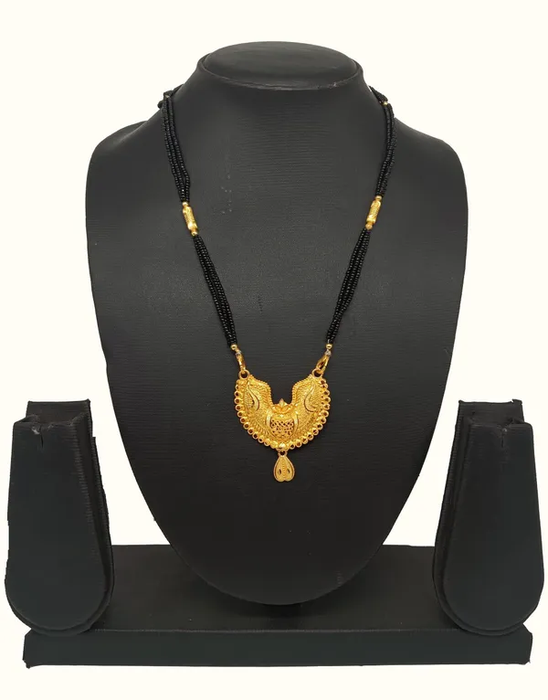 Women_gold_plated_Stylish_Mangalsutra_chain_(ms_surya_mukhi_half_gold_black_dori_3_li)
