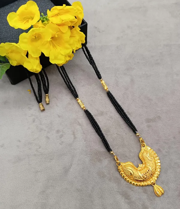 Women_gold_plated_Stylish_Mangalsutra_chain_(ms_surya_mukhi_half_gold_black_dori_3_li)