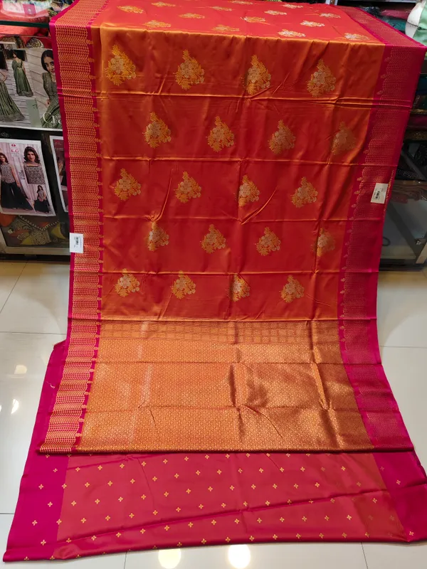 Red_Silk_Zari_Woven_Saree_for_Women