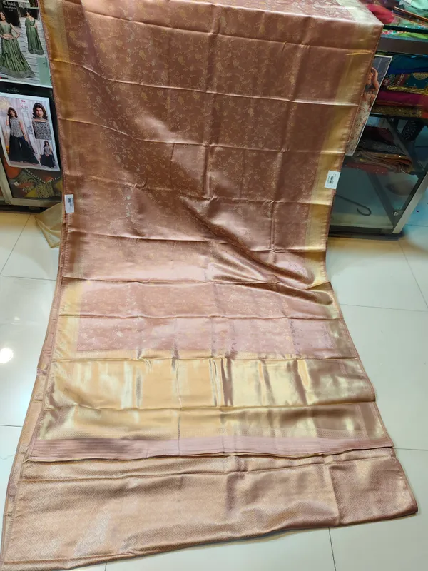 Brown_Woven_Floral_Saree_for_Women
