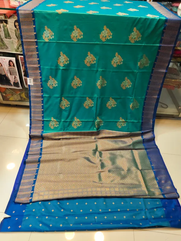 Teal_Woven_Ethnic_Saree_for_Women